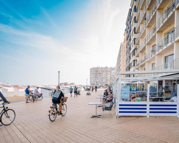 オステンドZonnig Aan Zee In Mariakerkeアパートメント エクステリア 写真